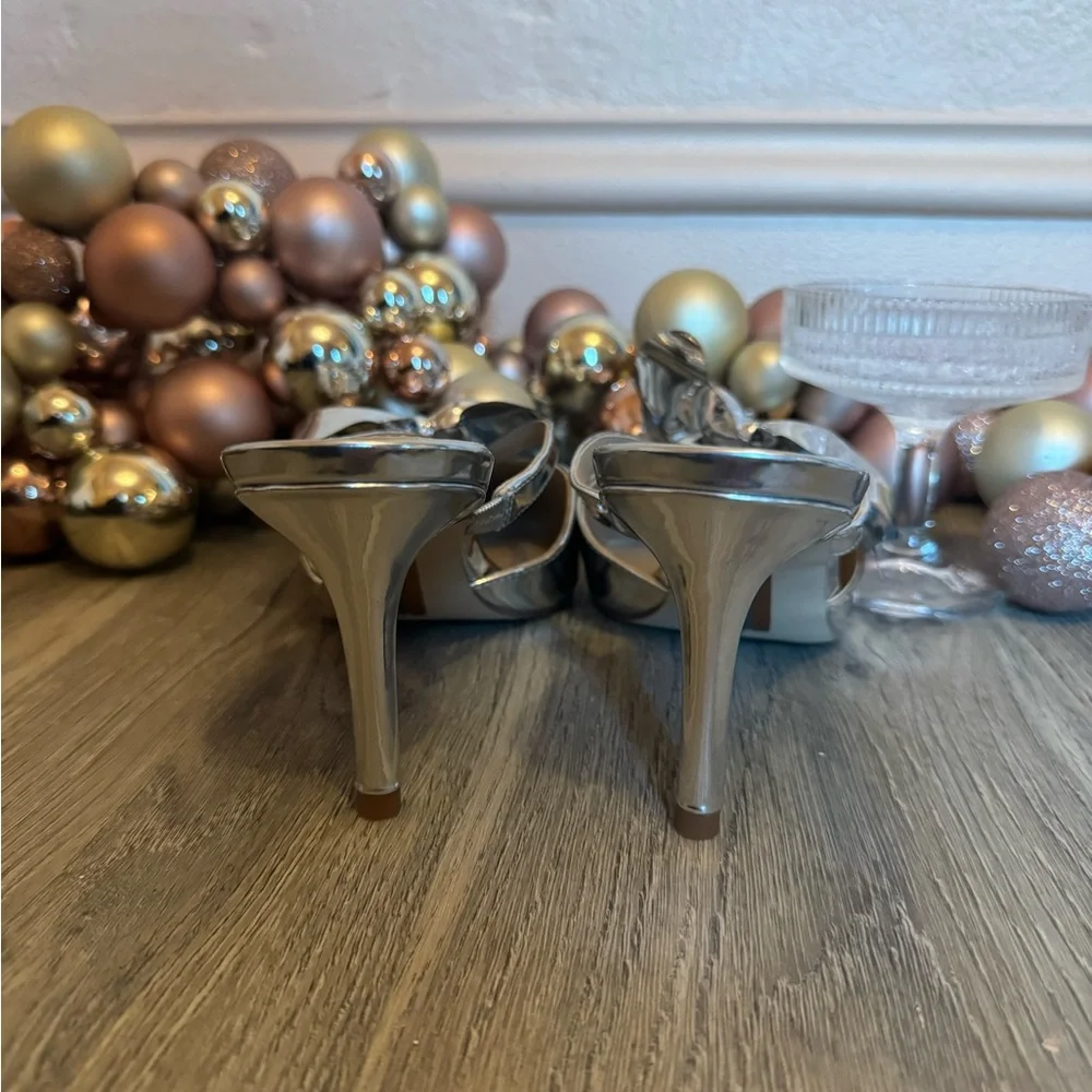 The Ultimate Holiday Party Kitten Heel 🎀 - Picture 4 of 5